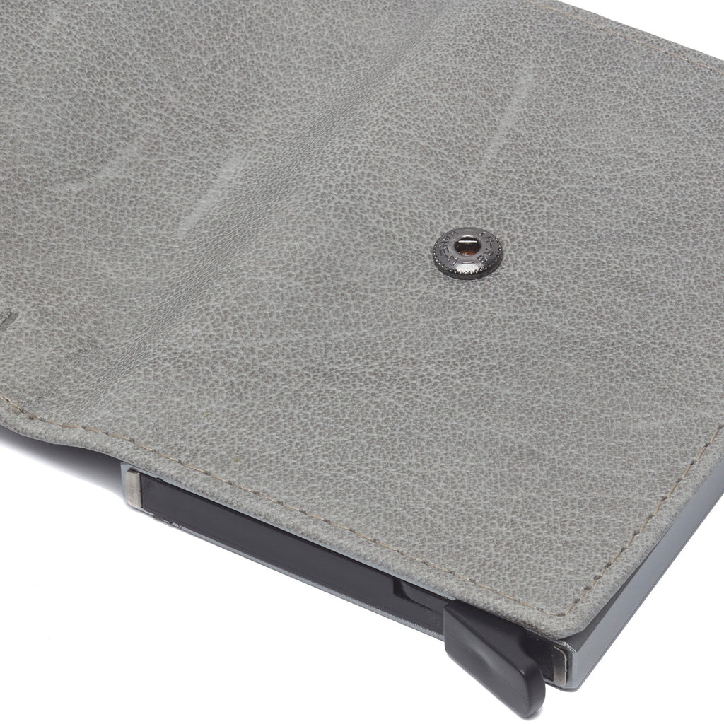 The Chesterfield Brand Pashouder 'Paris', Antique Buff